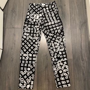 Osei Duro Vitta High-Waist Black and White Batik Pants Size S